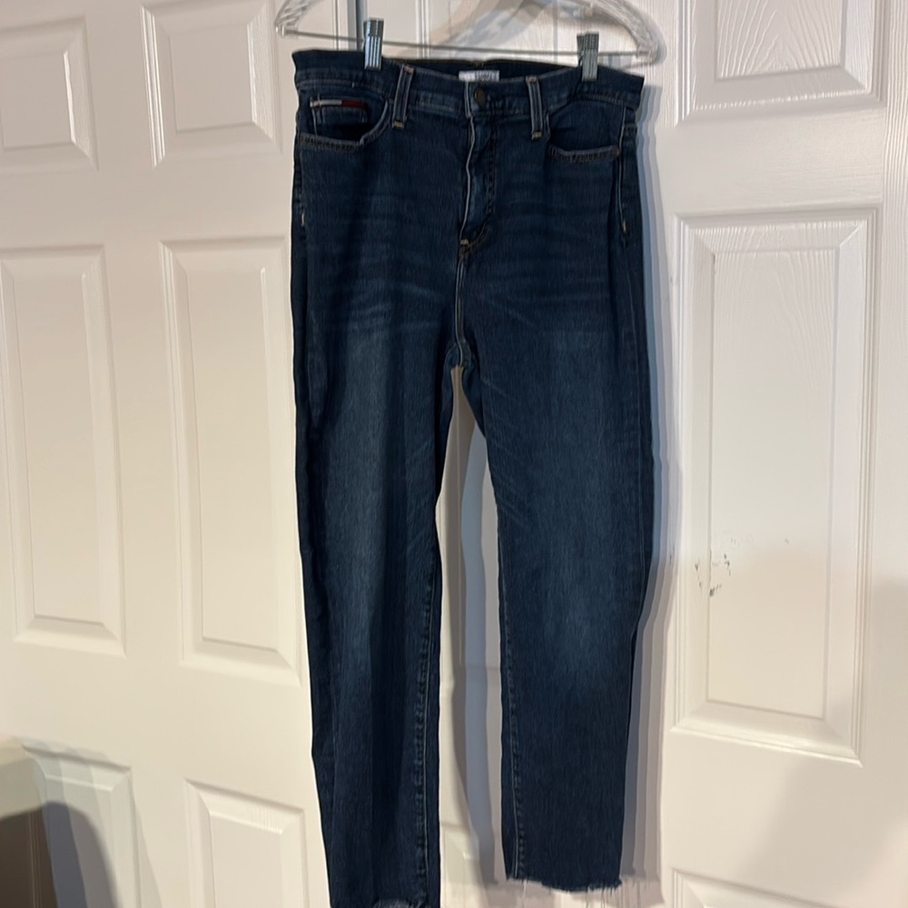 Women size 10 Tommy Hilfiger‎ Jeans some stretch frayed hem